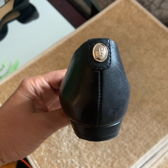 Ivanka Trump shoes - Picture 2 of 3